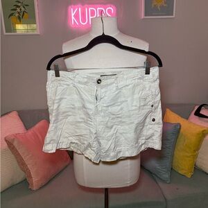 Sanctuary Women's Cream Cargo Shorts